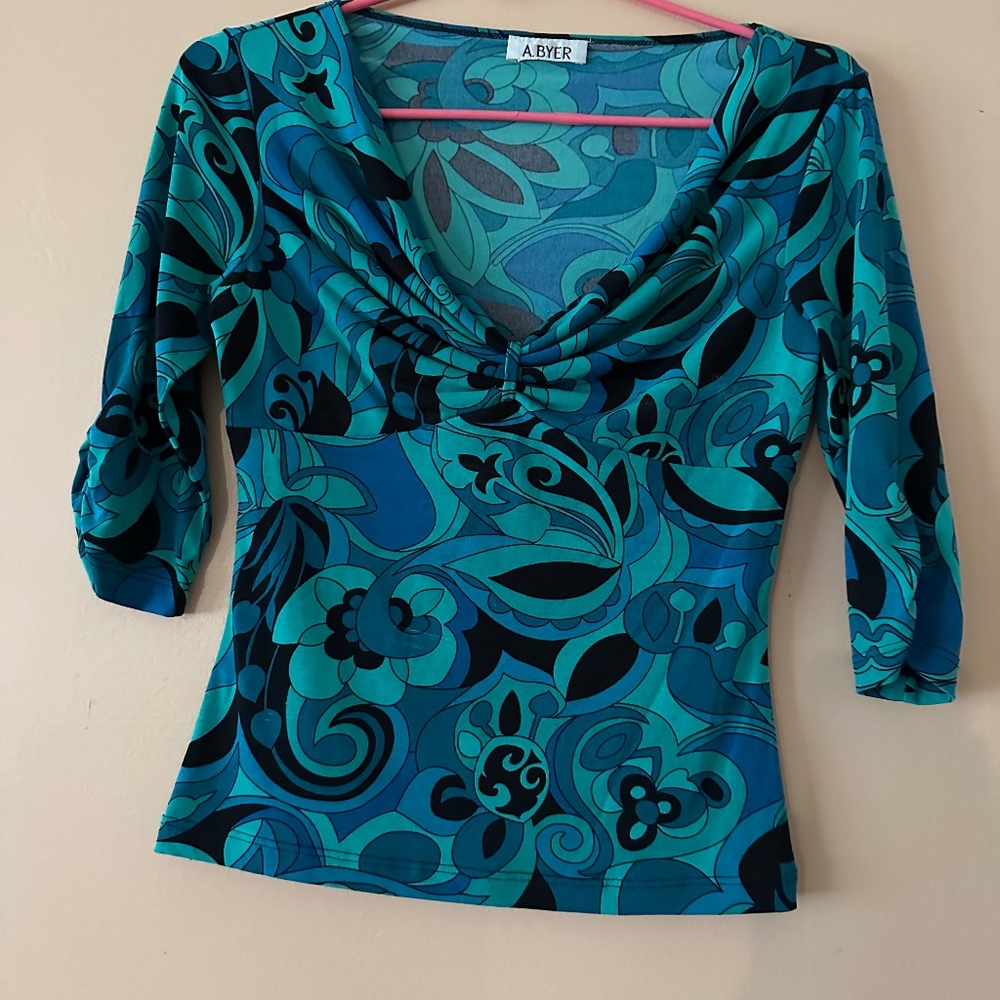 Vintage Early 2000s A. Byer 3/4 Length Top Small